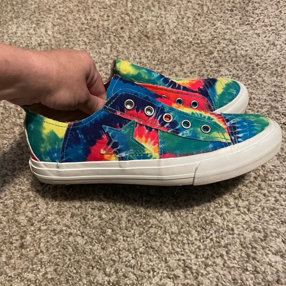Tie Dye Gypsy Jazz Shoes - Picture 4 of 5
